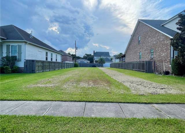 Property at 6650 Colbert St, New Orleans, LA 70124