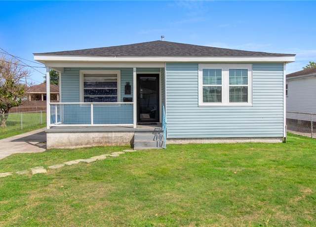 Property at 837 Avenue F, Westwego, LA 70094, 4 beds, 2 baths