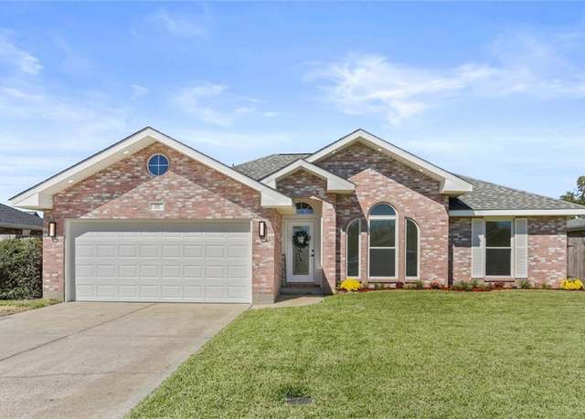 Property at 91 Moss Dr, La Place, LA 70068, 3 beds, 2 baths