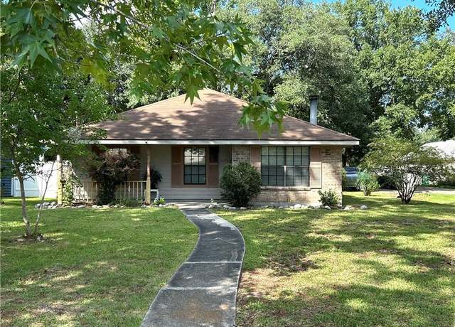Property at 2202 Jay St, Slidell, LA 70460, 3 beds, 2 baths