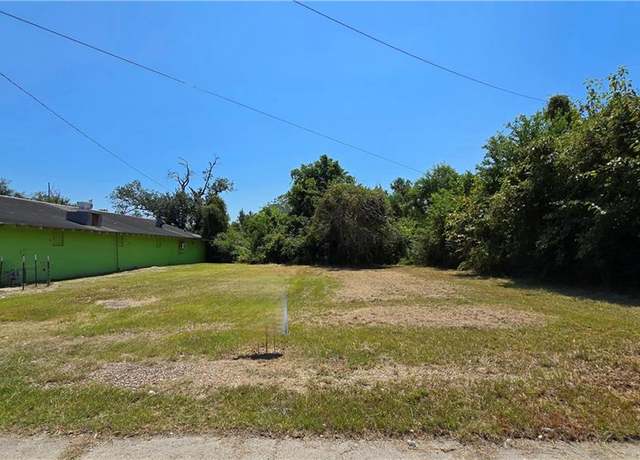 Property at 404 E Colorado St, Hammond, LA 70401