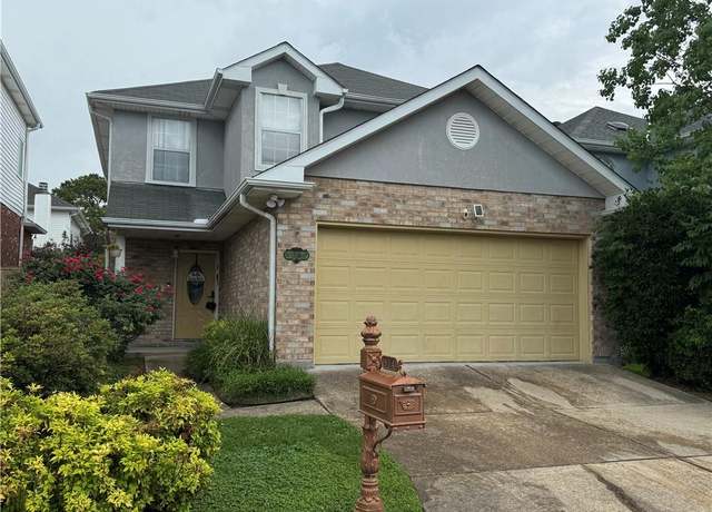 Property at 914 Chateau Lafitte West Dr, Kenner, LA 70065, 3 beds, 2.5 baths