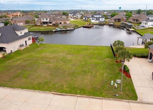 Property at 504 Logan Island Ct, Slidell, LA 70458