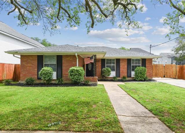 Property at 5387 Chamberlain Dr, New Orleans, LA 70122, 3 beds, 2 baths