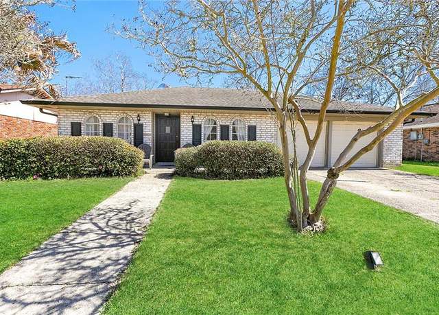 Property at 116 Normandy Dr, Slidell, LA 70458, 4 beds, 2 baths