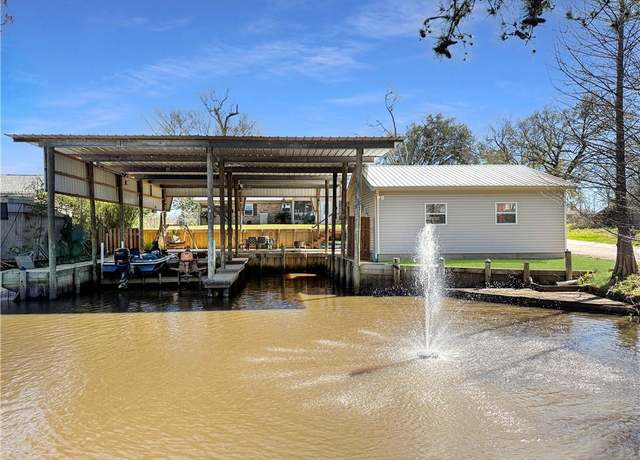 Property at 20689 Buns Ln, Springfield, LA 70462, 3 beds, 2 baths