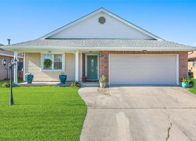 Property at 100 Blackfin Cv, Slidell, LA 70458, 3 beds, 2 baths