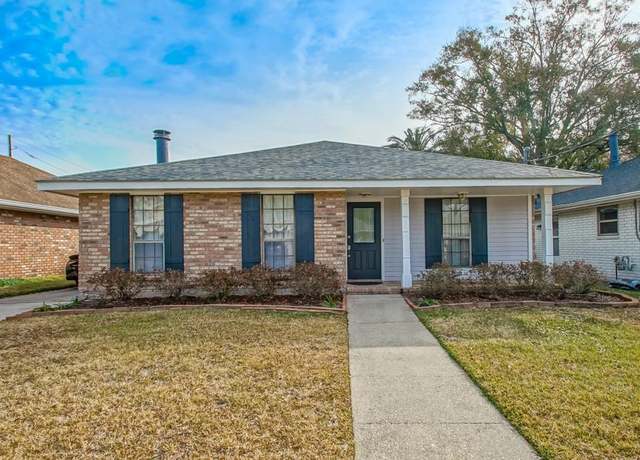 Property at 3040 Kentucky Ave, Kenner, LA 70065, 3 beds, 2 baths