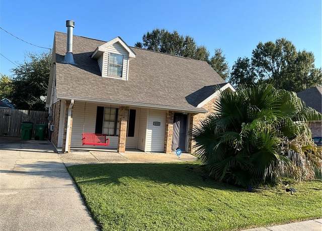 Property at 420 Michigan Ave, Slidell, LA 70458, 3 beds, 2.5 baths