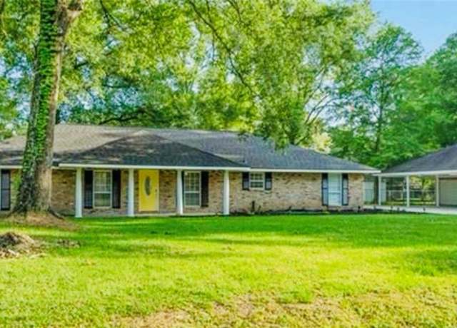 Property at 17462 Baywood Dr, Ponchatoula, LA 70454, 3 beds, 2 baths