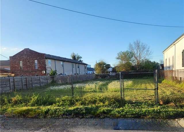 Property at 1615 - 1617 Urquhart St, New Orleans, LA 70116