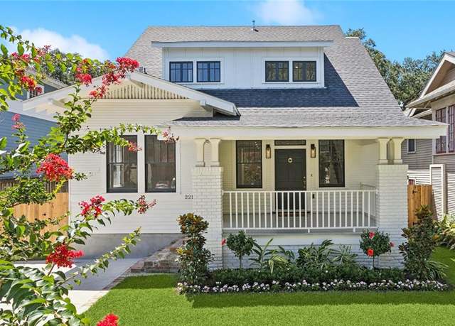 Property at 2212 Wirth Pl, New Orleans, LA 70115, 3 beds, 2.5 baths