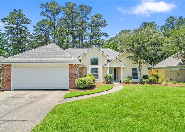 Property at 1833 Octavia Dr, Mandeville, LA 70448, 3 beds, 2 baths