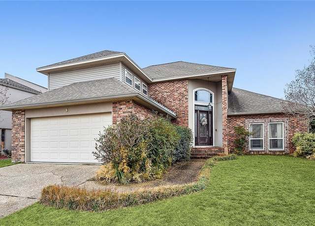 Property at 204 Valiant Ln, Slidell, LA 70458, 4 beds, 3.5 baths