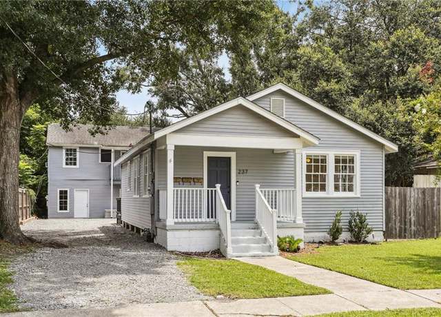 Property at 237 Vinet Ave, Jefferson, LA 70121, 4 beds, 3 baths