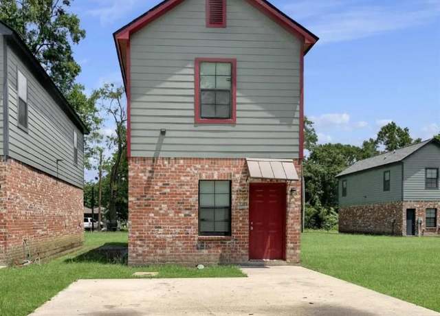 Property at 5525 Paige St, Baton Rouge, LA 70811, 3 beds, 3 baths