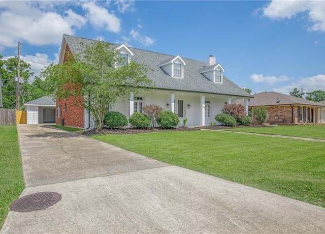 Property at 185 Villere Dr, Destrehan, LA 70047, 4 beds, 3 baths