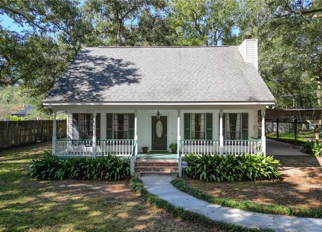 Property at 1600 Molitor St, Mandeville, LA 70448, 4 beds, 2 baths