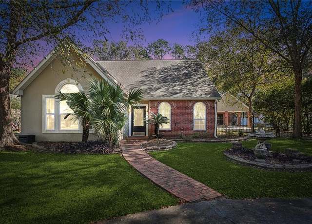 Property at 246 Cypress St, Independence, LA 70443, 4 beds, 3 baths