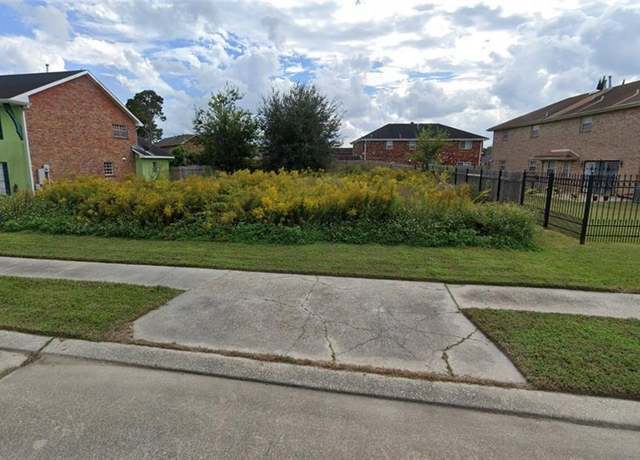 Property at 7210 Chadbourne Dr, New Orleans, LA 70126