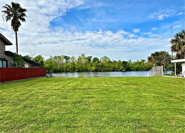 Property at 2432 S Lake Blvd, Violet, LA 70092