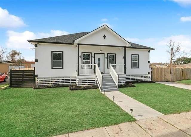 Property at 2616 Guerra Dr, Violet, LA 70092, 3 beds, 2 baths