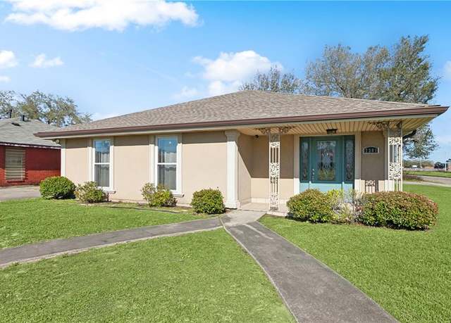 Property at 7301 Newcastle St, New Orleans, LA 70126, 4 beds, 2 baths