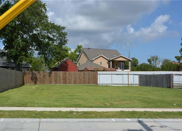 Property at 4710 Sherwood Dr, New Orleans, LA 70128