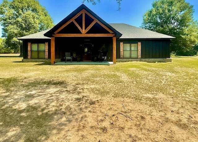 Property at 1090 Willis Cotton Rd, Summit, MS 39666, 3 beds, 2 baths