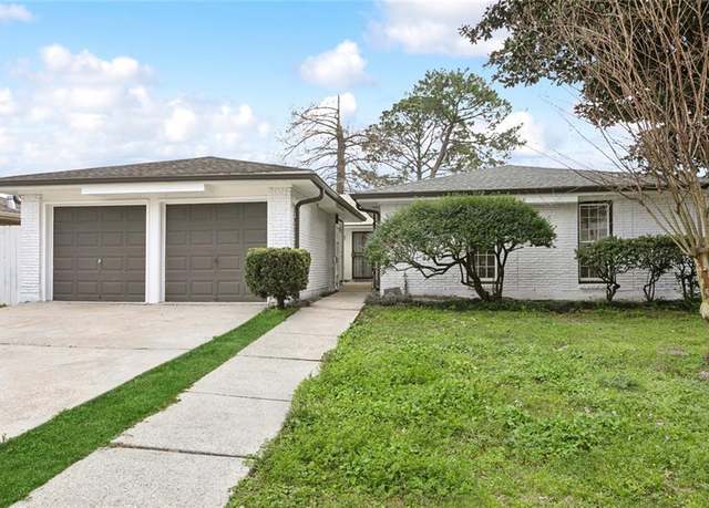 Property at 461 Westmeade Dr, Gretna, LA 70056, 4 beds, 2 baths