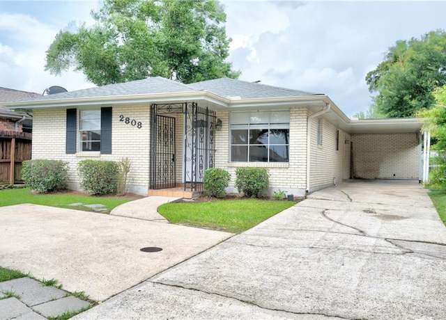 Property at 2808 Transcontinental Dr, Metairie, LA 70006, 3 beds, 2 baths
