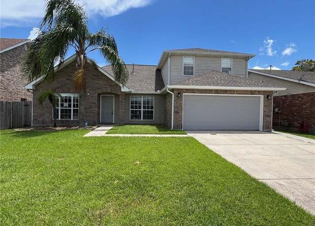 Property at 1669 Nottingham Dr, Marrero, LA 70072, 4 beds, 2.5 baths
