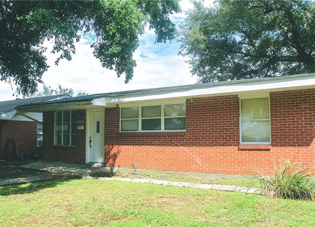 Property at 2216 Iowa Ave, Kenner, LA 70062, 3 beds, 1 bath
