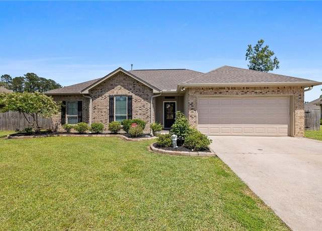 Property at 365 Ozark Beauty Dr, Ponchatoula, LA 70454, 3 beds, 2 baths