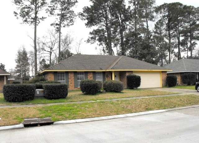 Property at 1411 Patriot St, Slidell, LA 70458, 4 beds, 2 baths
