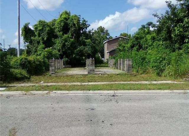 Property at 2926 Laussat Pl, New Orleans, LA 70117