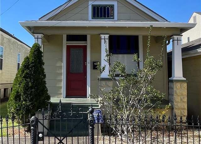 Property at 526 Bellecastle St, New Orleans, LA 70115, 2 beds, 1 bath