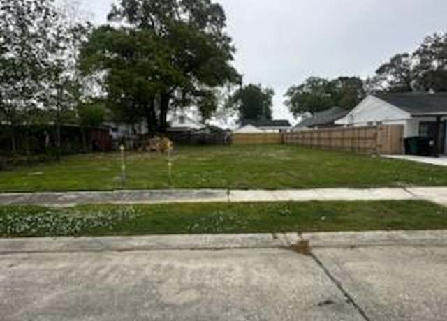 Property at 367 Carolyn Dr, Harahan, LA 70123