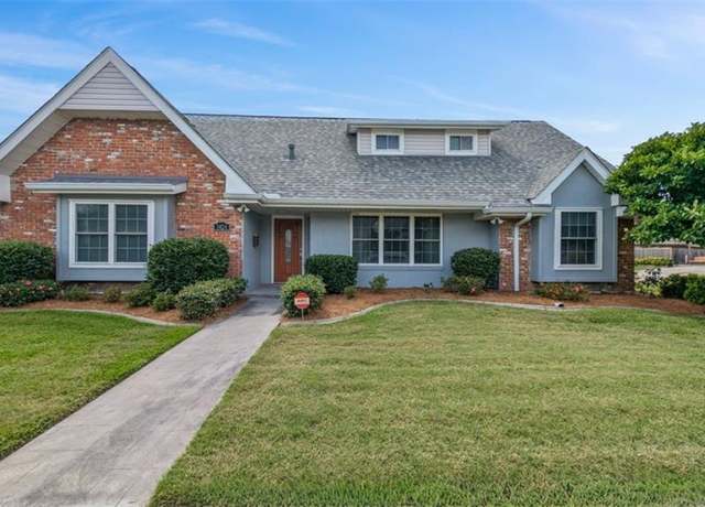 Property at 3424 Clifford Dr, Metairie, LA 70002, 4 beds, 2 baths