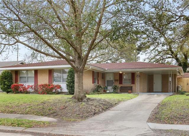 Property at 2611 Somerset Dr, New Orleans, LA 70131, 3 beds, 2 baths