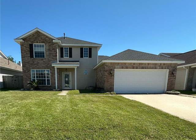 Property at 2042 Heather Ln, Slidell, LA 70461, 4 beds, 2.5 baths