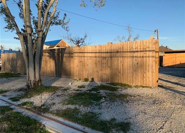 Property at 723 S Cumberland St, Metairie, LA 70003