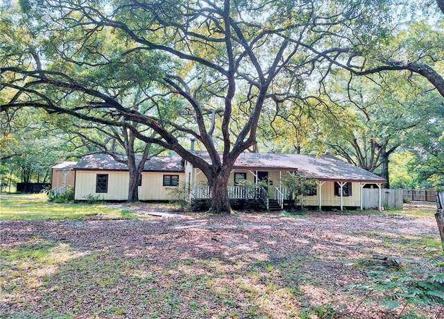 Property at 62037 Wildflower Ln, Lacombe, LA 70445, 4 beds, 3 baths