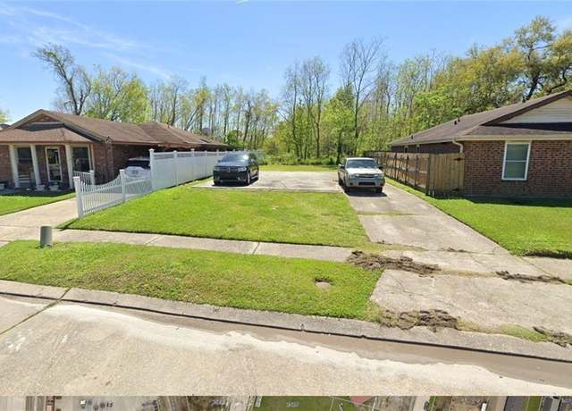Property at 7600 Stonewood St, New Orleans, LA 70128