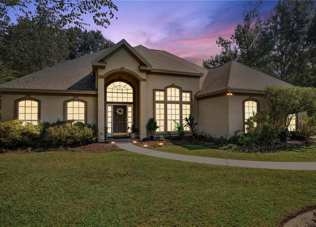 Property at 10 Catalpa Trce, Covington, LA 70433, 4 beds, 3 baths