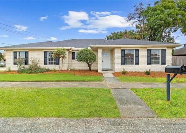 Property at 2013 Satsuma Ave, Metairie, LA 70001, 3 beds, 2 baths