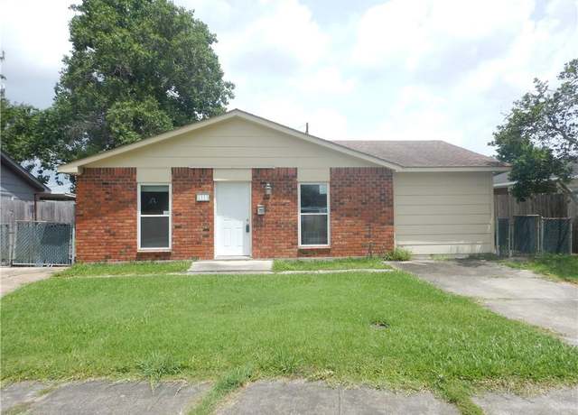Property at 2333 Nile St, Gretna, LA 70056, 3 beds, 2 baths