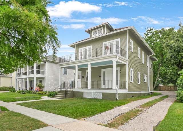 Property at 5655 Hawthorne Pl, New Orleans, LA 70124, 4 beds, 2 baths
