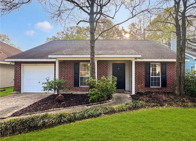 Property at 368 E Suncrest Loop, Slidell, LA 70458, 3 beds, 2 baths