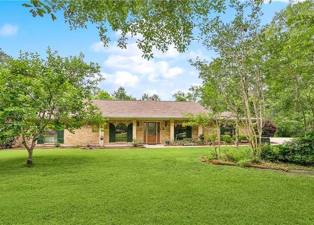 Property at 505 Hermitage Ct, Pearl River, LA 70452, 4 beds, 2.5 baths